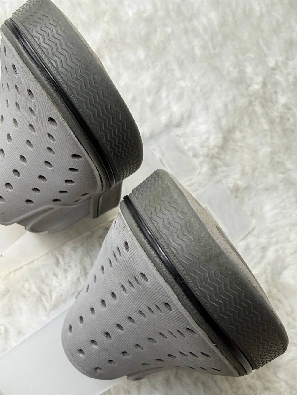 Native Miles Slip On Sneaker Water Shoes C10 Child Little Kid Boy Gray Summer